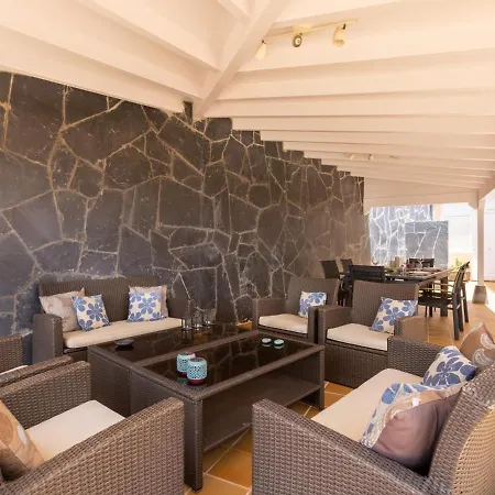 Apartment Pillowabroad - Dream Sea View Terrace Duplex
