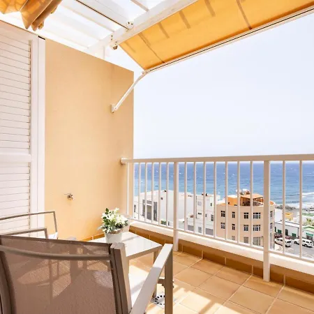 Apartment Pillowabroad - Dream Sea View Terrace Duplex *