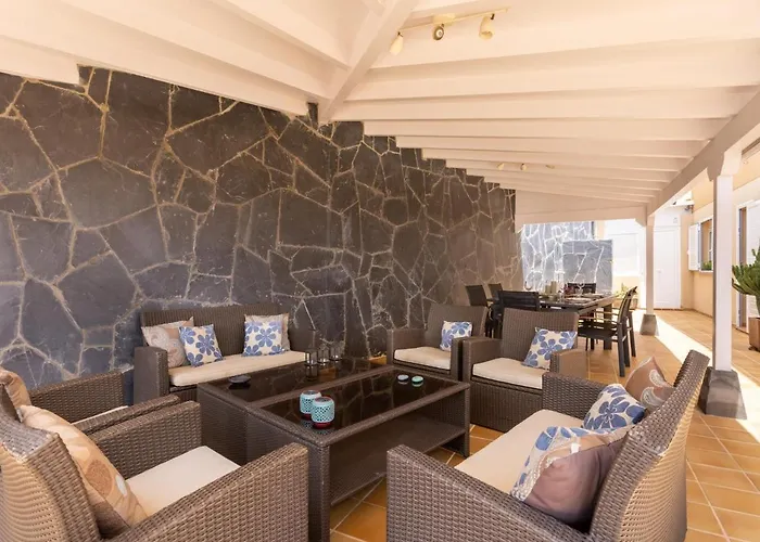 Apartment Pillowabroad - Dream Sea View Terrace Duplex