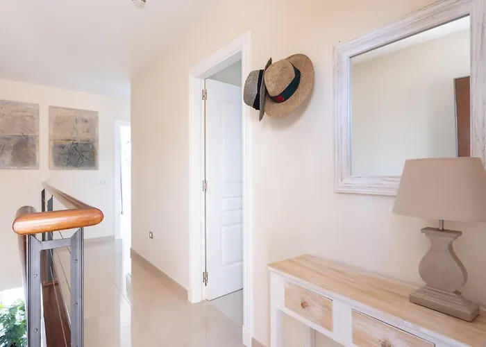 Apartment Pillowabroad - Dream Sea View Terrace Duplex *